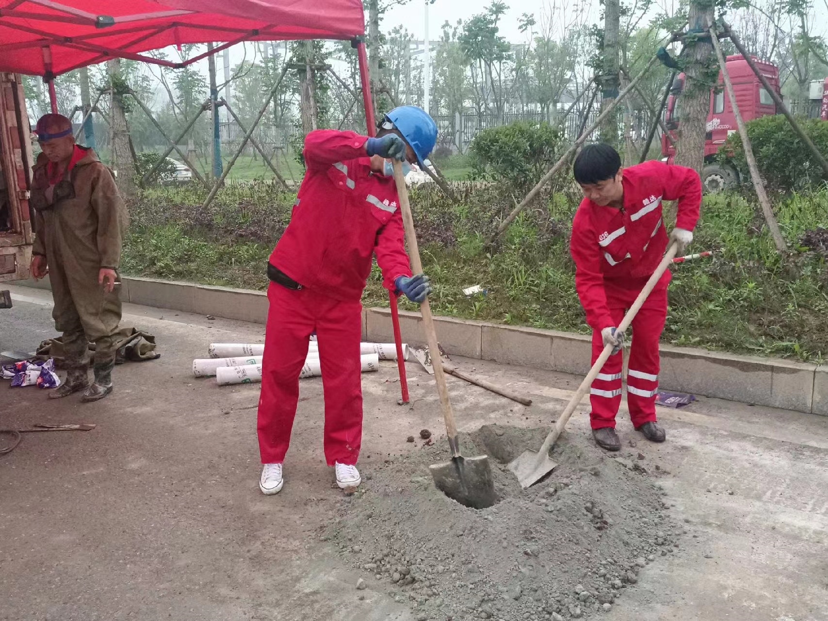 札达管道疏通哪家好】及时进行市政管道清淤